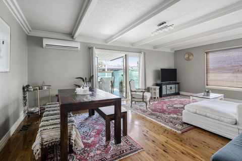 The Spa Cottage With HotTub, Netflix & Stan - Great Ocean Road Tourism 23