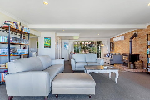 Foreshore Drive, 123, Sandranch - Great Ocean Road Tourism 3