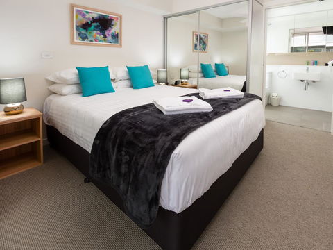 Hamilton Executive Apartments - Great Ocean Road Tourism 13