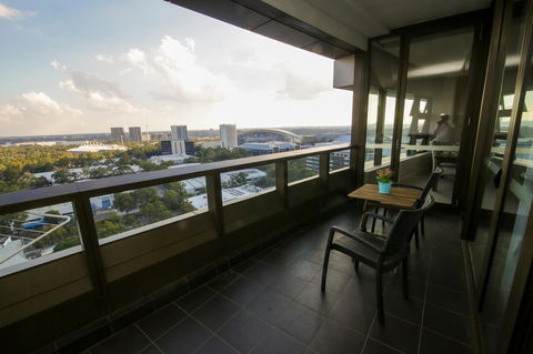 Olympic Park Sunshine 2 Bedrooms Apts With Private Parking - Great Ocean Road Tourism 6