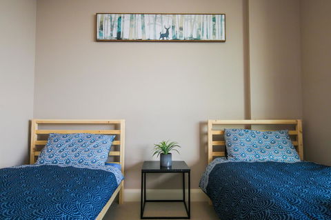 Olympic Park Sunshine 2 Bedrooms Apts With Private Parking - Great Ocean Road Tourism 19