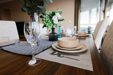 Olympic Park Sunshine 2 Bedrooms Apts With Private Parking - Great Ocean Road Tourism 5