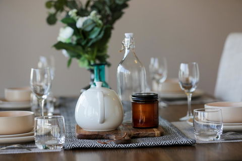 Olympic Park Sunshine 2 Bedrooms Apts With Private Parking - Great Ocean Road Tourism 1