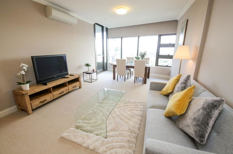 Olympic Park Sunshine 2 Bedrooms Apts With Private Parking - Great Ocean Road Tourism 13