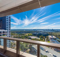 Olympic park Sunshine 2 bedrooms Apts with Private parking - Great Ocean Road Tourism