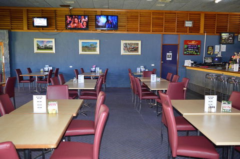 Brolga Hotel Motel - Coleambally - Great Ocean Road Tourism 15
