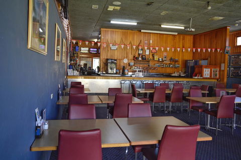 Brolga Hotel Motel - Coleambally - Great Ocean Road Tourism 16