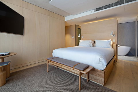 Zara Tower â€“ Luxury Suites And Apartments - Great Ocean Road Tourism 5