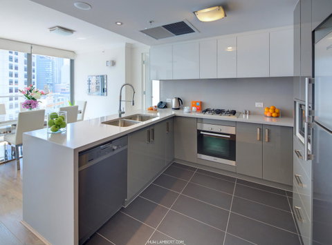 Zara Tower â€“ Luxury Suites And Apartments - Great Ocean Road Tourism 20