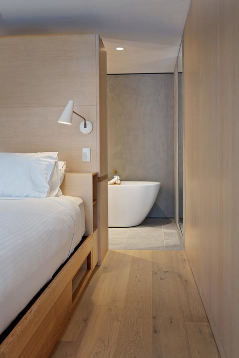 Zara Tower â€“ Luxury Suites And Apartments - Great Ocean Road Tourism 3