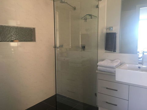 Sydney Amazing Holiday Home Bridal BnB - Great Ocean Road Tourism 12