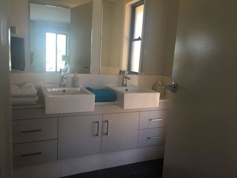 Sydney Amazing Holiday Home Bridal BnB - Great Ocean Road Tourism 10