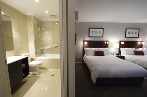 Carlyle Suites & Apartments - Great Ocean Road Tourism 12