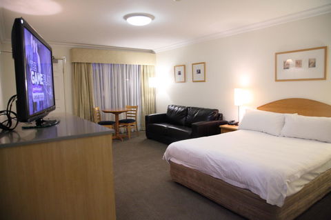 Carlyle Suites & Apartments - Great Ocean Road Tourism 17