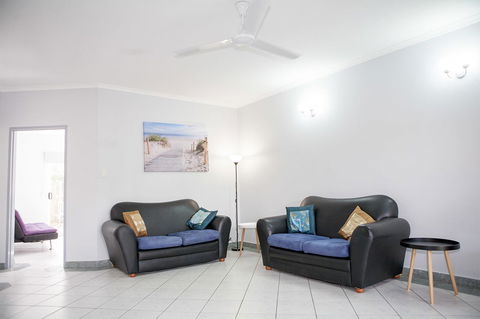 Nightcliff Foreshore Getaway - McKay Gardens - Great Ocean Road Tourism 9