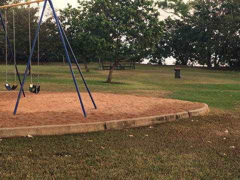 Nightcliff Foreshore Getaway - McKay Gardens - Great Ocean Road Tourism 34