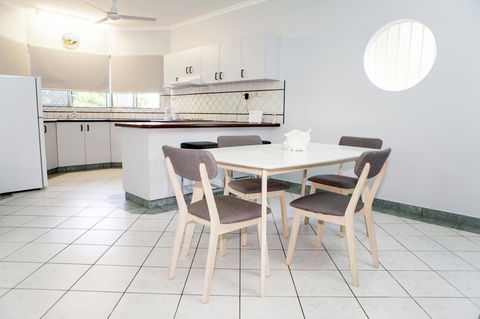 Nightcliff Foreshore Getaway - McKay Gardens - Great Ocean Road Tourism 7