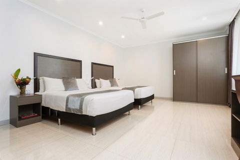 Darwin City Hotel - Great Ocean Road Tourism 23
