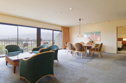 DoubleTree By Hilton Alice Springs - Great Ocean Road Tourism 35