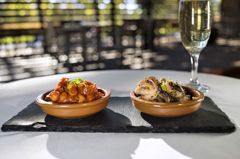 DoubleTree By Hilton Alice Springs - Great Ocean Road Tourism 13