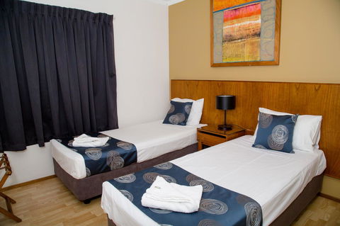 Cullen Bay Resorts - Great Ocean Road Tourism 8