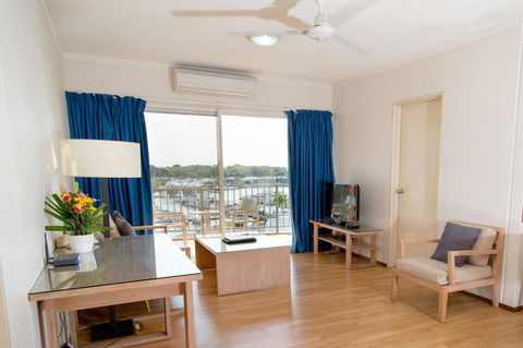 Cullen Bay Resorts - Great Ocean Road Tourism 2
