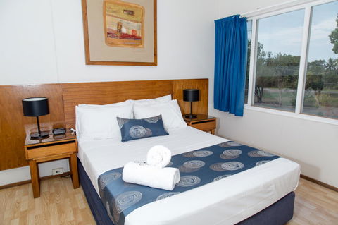 Cullen Bay Resorts - Great Ocean Road Tourism 1