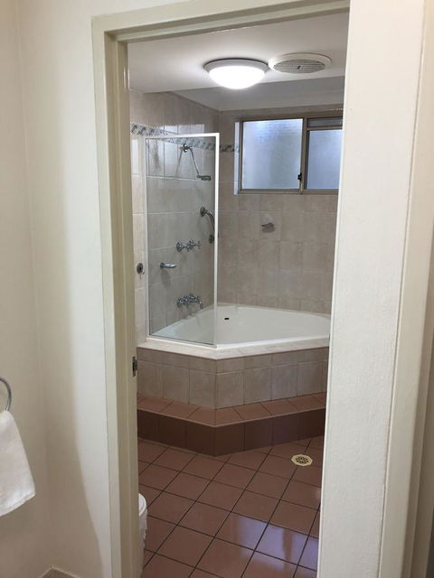 Beaches Serviced Apartments - Great Ocean Road Tourism 9