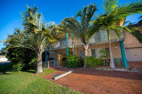 Beaches Serviced Apartments - Great Ocean Road Tourism 1