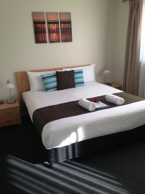 Beaches Serviced Apartments - Great Ocean Road Tourism 40