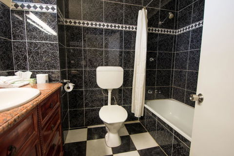 Elkira Court Motel - Great Ocean Road Tourism 15