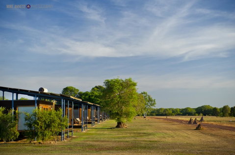 Wildman Wilderness Lodge - Great Ocean Road Tourism 13