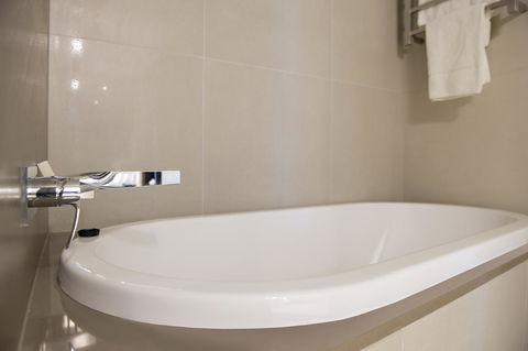 Hilton Darwin - Great Ocean Road Tourism 43