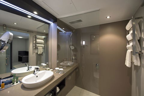 Hilton Darwin - Great Ocean Road Tourism 29