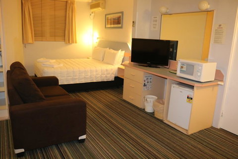 Golden Sands Motor Inn - Great Ocean Road Tourism 21