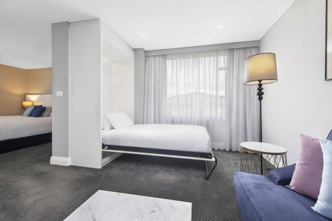 Canberra Rex Hotel - Great Ocean Road Tourism 34