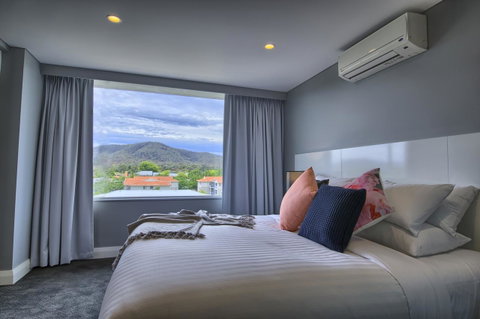 Canberra Rex Hotel - Great Ocean Road Tourism 0