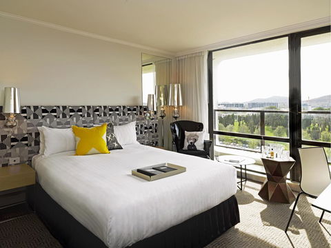 QT Canberra - Great Ocean Road Tourism 0