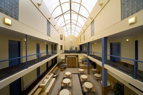 Madison Capital Executive Apartments - Great Ocean Road Tourism 2
