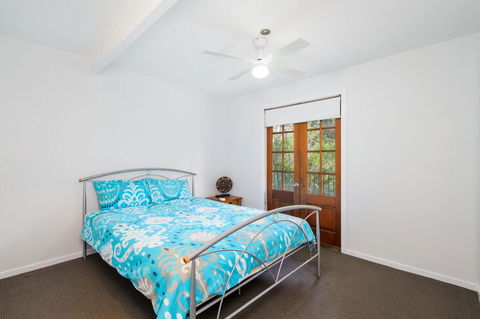 BONNY BEACH HOUSE - Holiday Accomodation With Pool - Great Ocean Road Tourism 1