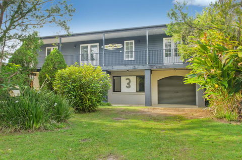 BONNY BEACH HOUSE - Holiday Accomodation With Pool - Great Ocean Road Tourism 0