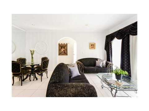 Boutique Stays - Brighton Rose - Great Ocean Road Tourism 1