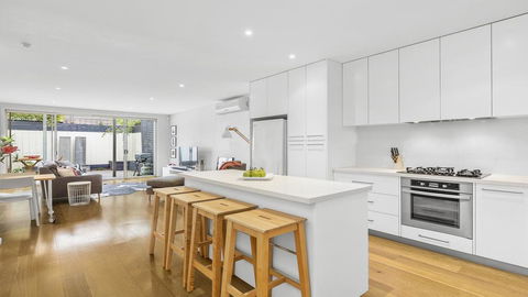 Boutique Stays - Port Haven - Great Ocean Road Tourism 1