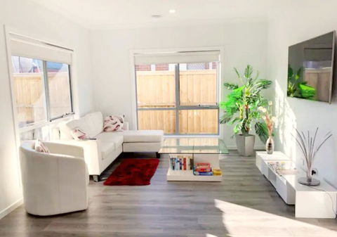 Brand New Home, 10 Mins To Beach, Torquay, Geelong, Deakin, Hospitals - Great Ocean Road Tourism 0