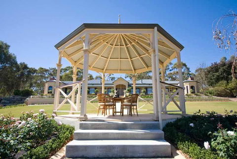 Brice Hill Country Lodge - Great Ocean Road Tourism 3