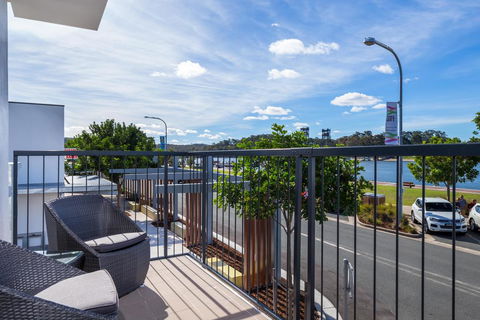 Bridge View Apartments - Great Ocean Road Tourism 3