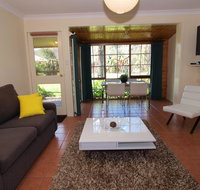 Bright Highland Valley Cottages - Great Ocean Road Tourism