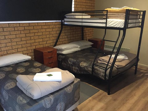 Bright Motor Inn - Great Ocean Road Tourism 3