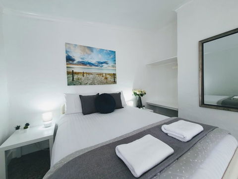 Busselton Holiday Units - Great Ocean Road Tourism 0