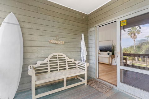Byron Bay Treehouse On Lighthouse Road - Great Ocean Road Tourism 2